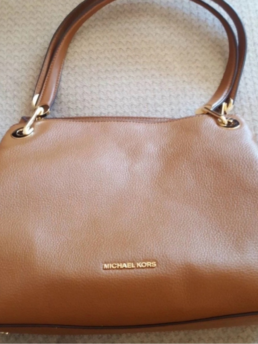 Michael Kors Raven LG Shoulder Tote NWT! - Picture 2 of 11